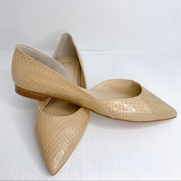 🛍SOLD 🛍 Marc Fisher snake skin nude flats - Picture 4 of 11